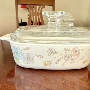 Elegant CorningWare Floral Glass Baking Dish with Lid